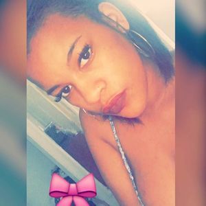 Meet your Posher, Paira'